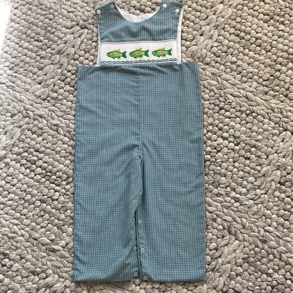 Banana Split plaid jumper with stitched fish design